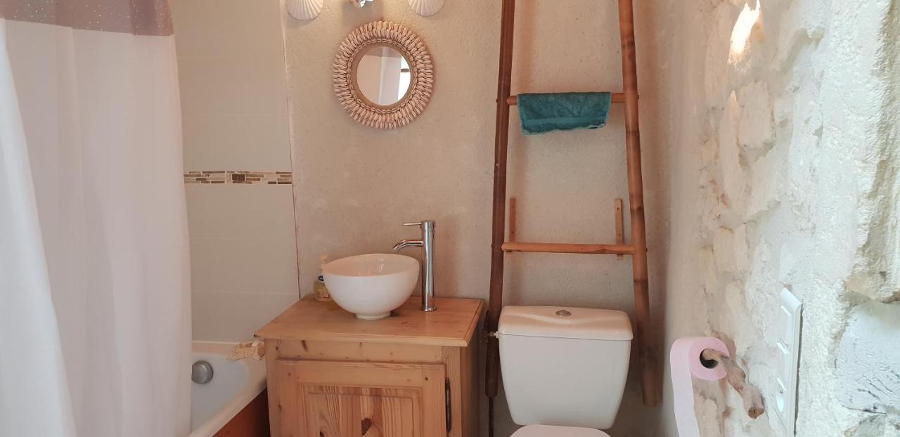 阿爾勒Joli Maison En Pierre别墅 外观 照片